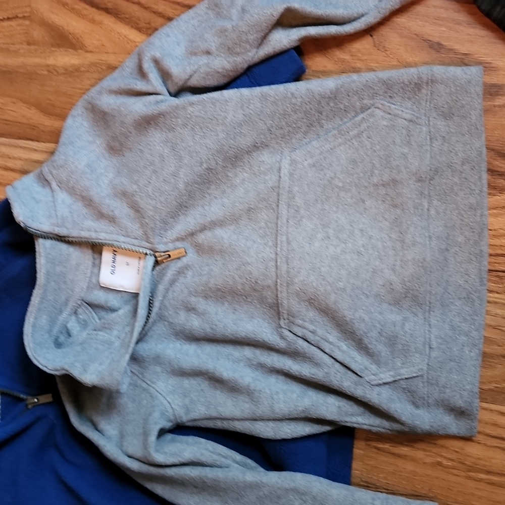 Three soft pullovers half zip - Picture 6 of 7